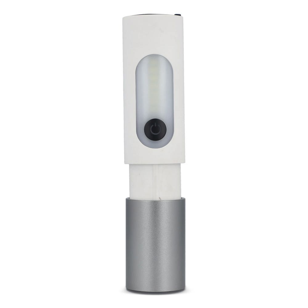 Oplaadbare 10 W LED-zaklamp met zoomfunctie 300 lm