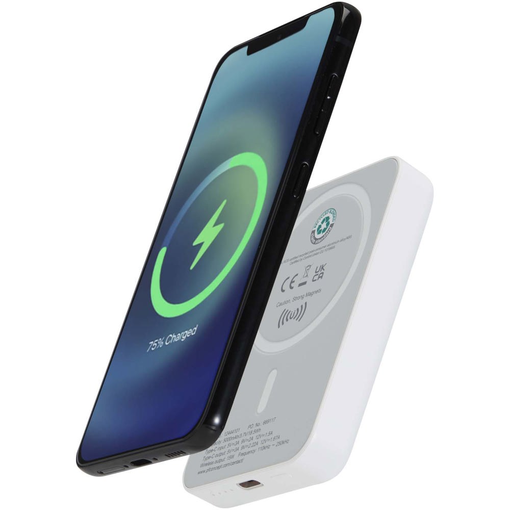 Acrab magnetische draadloze powerbank van 5000 mAh 15 W met 20 W PD van gerecycled plastic - met logo of - Wit