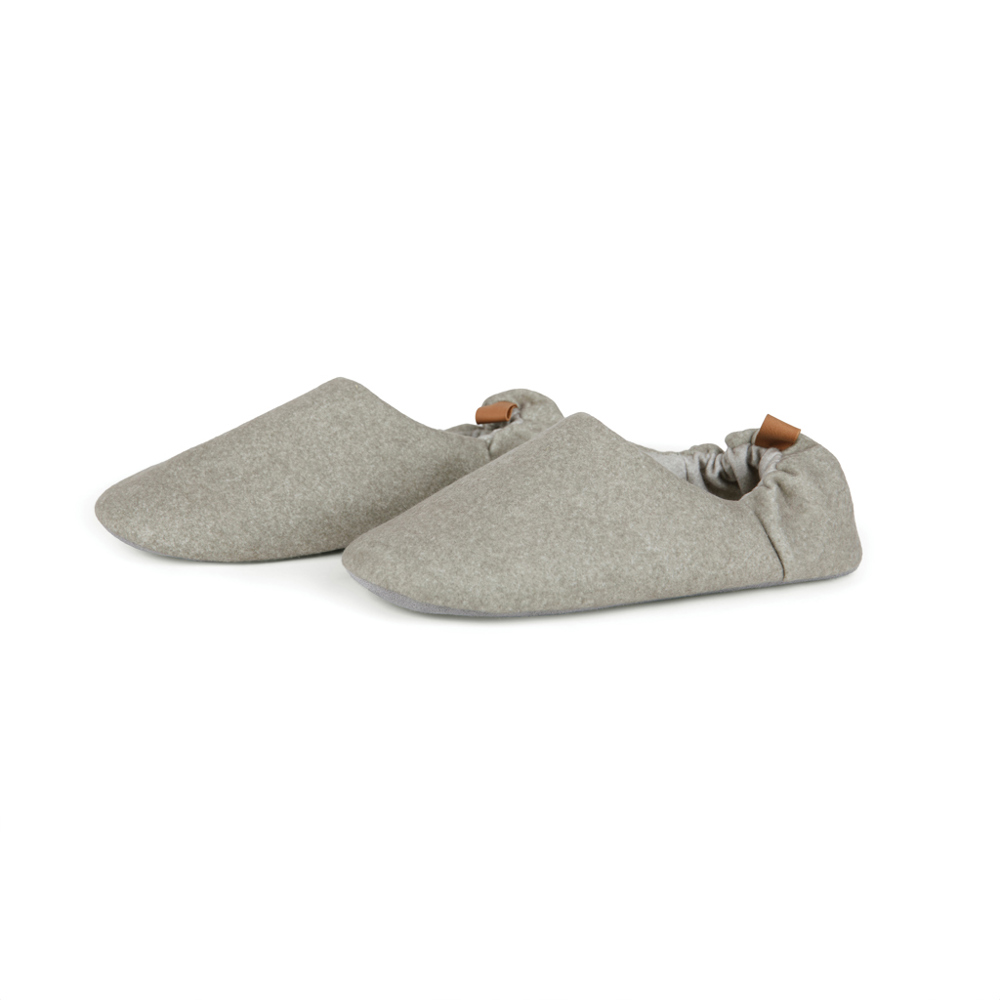 VINGA Moulton RCS RPETslippers S/M - bedrukt of onbedrukt verkrijgbaar - groen, timber wolf (± PMS 15-1306 TPG/ ± PMS 17-1310 TPG)