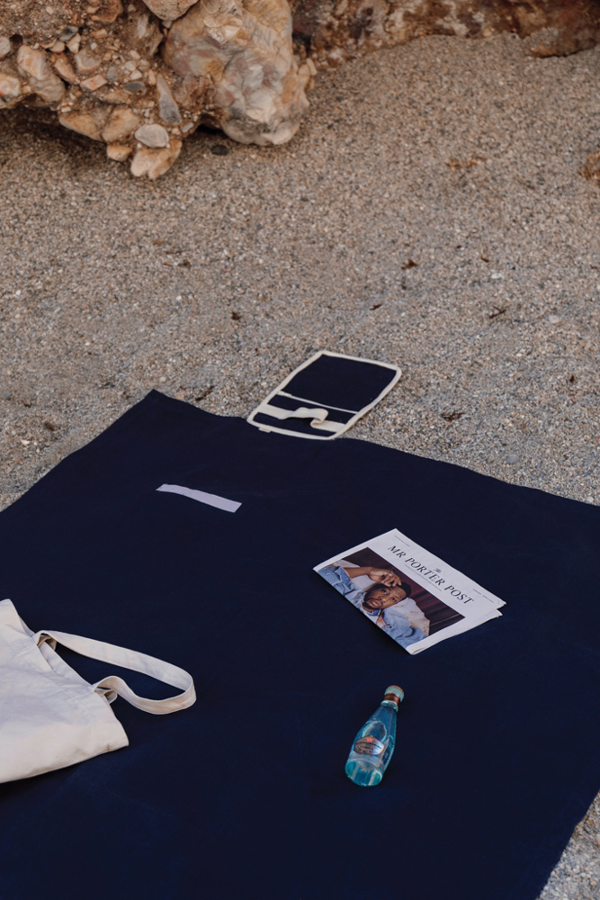 VINGA Volonne AWARE™ recycled canvas picknickkleed