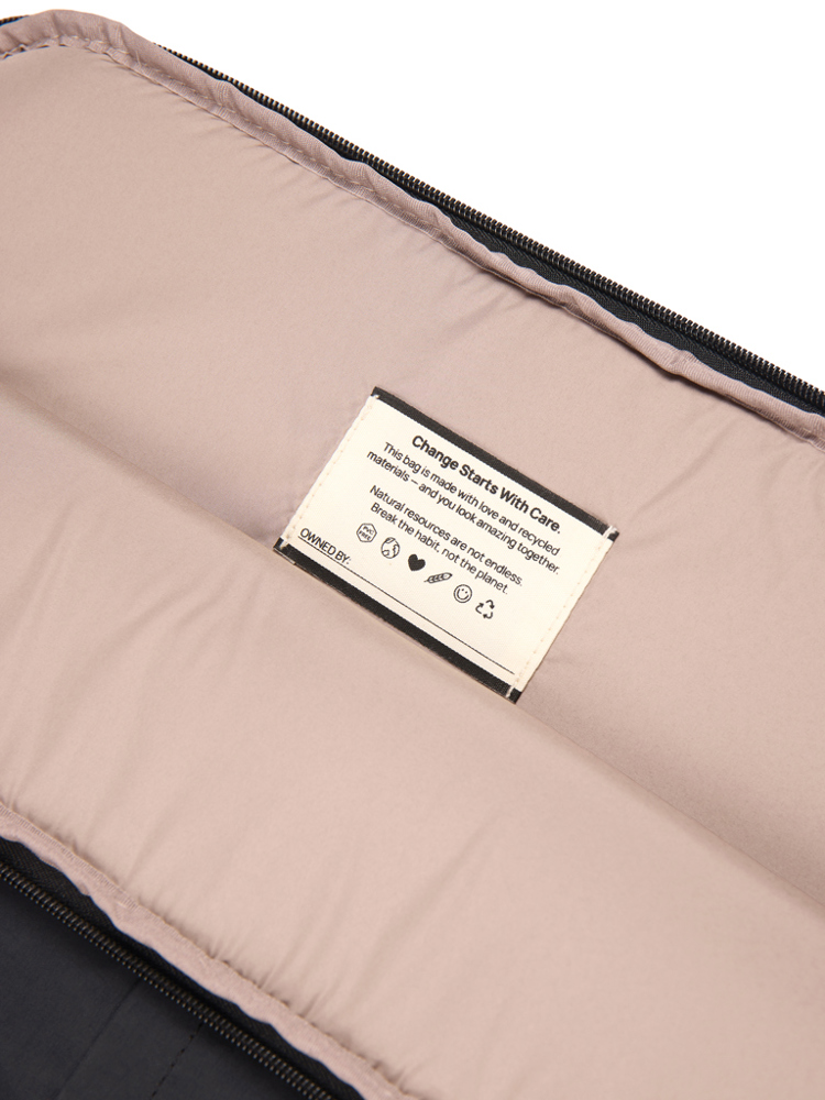 KENTO URBAN RCS gerecyclede nylon 15,6 inch laptopsleeve