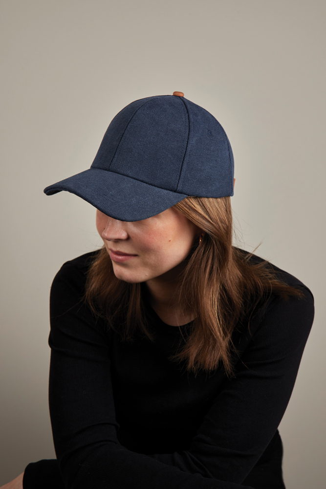 VINGA Bosler AWARE™ recycled canvas cap