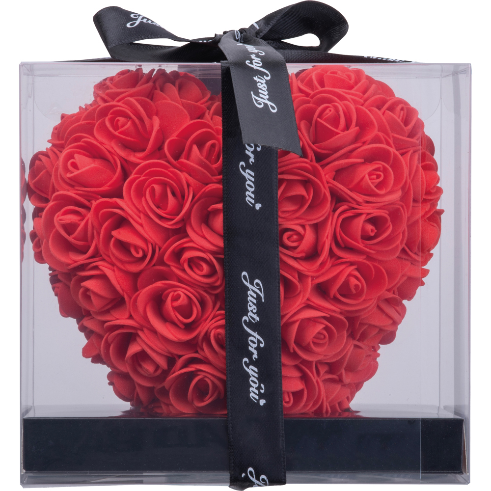 Kunst rozen in de vorm van een hart